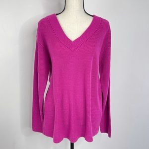 Vince Camuto Magenta Pink V-neck Sweater Size M